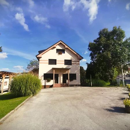 Apartma Vila Tara Prebold Luaran gambar